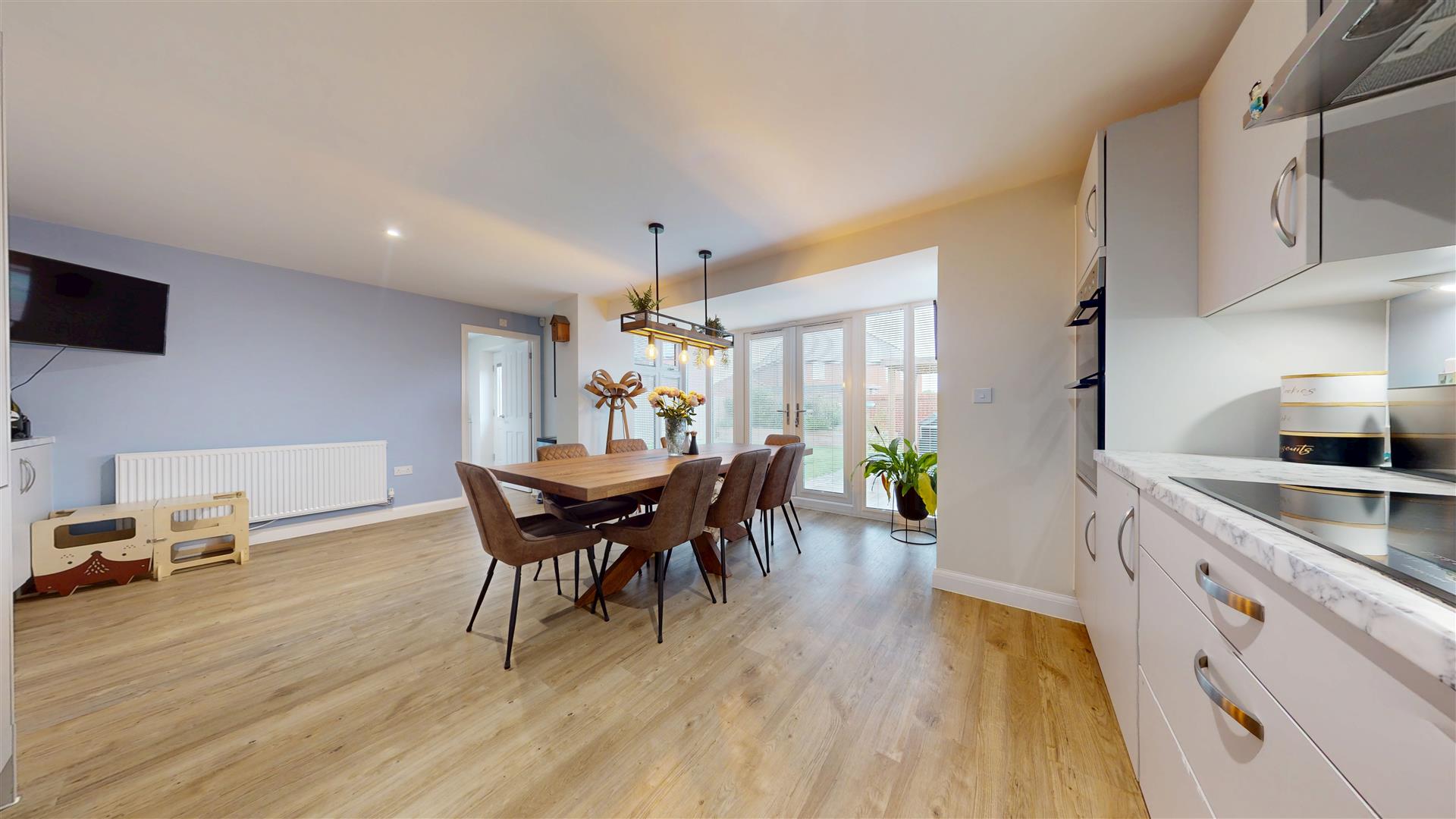 Read Loke, Eaton Leys, Milton Keynes, MK17 - Image 7