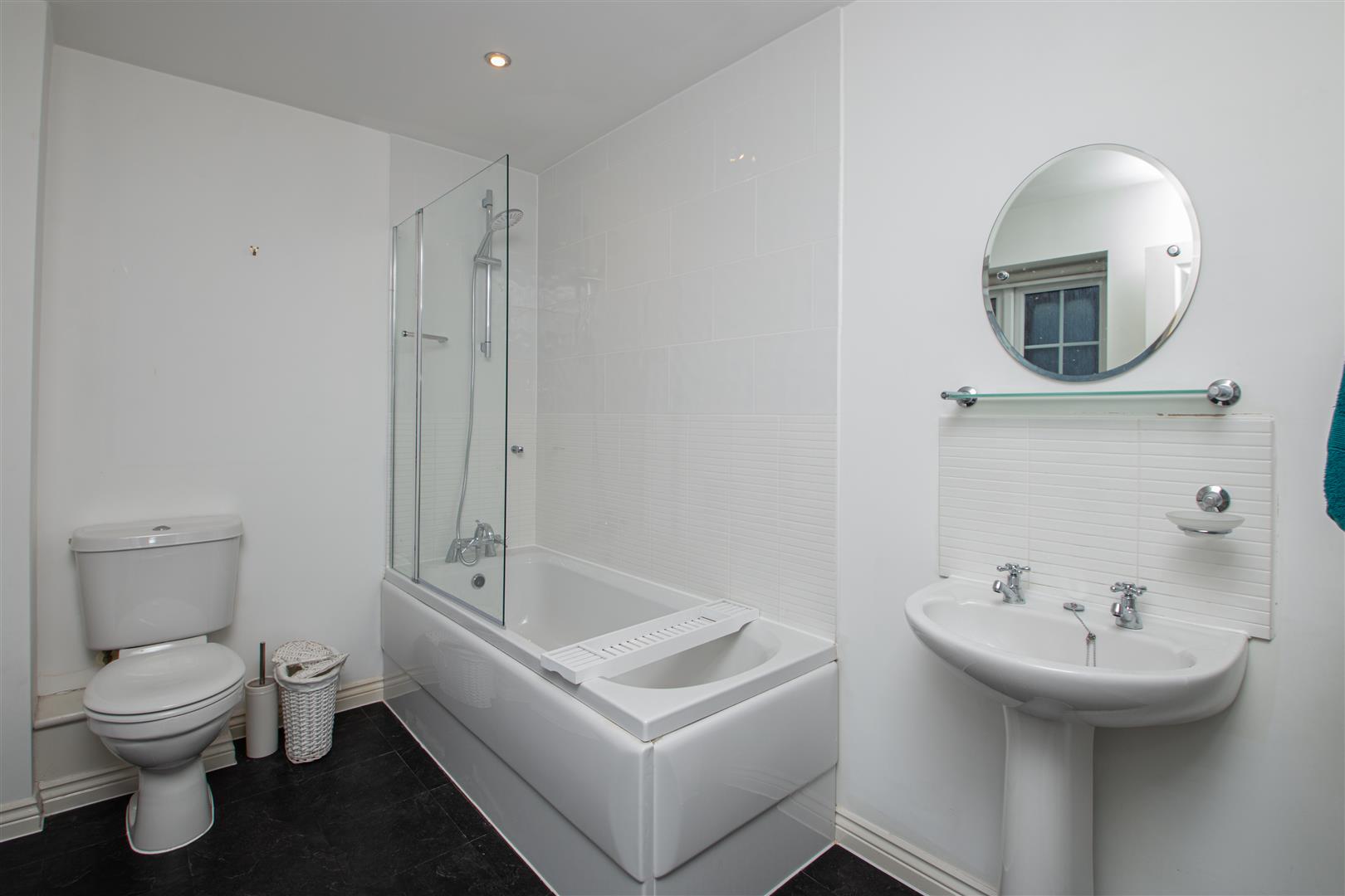 Skye Crescent, Newton Leys, Milton Keynes, MK3 - Image 3