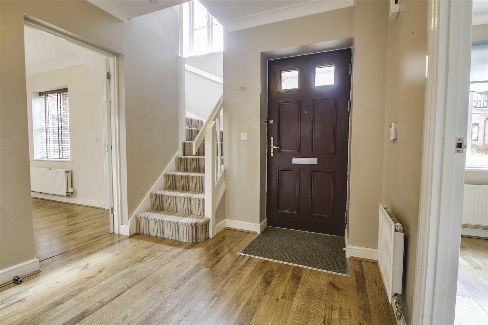 Earlshall Place, Westcroft, Milton Keynes, MK4 - Image 6