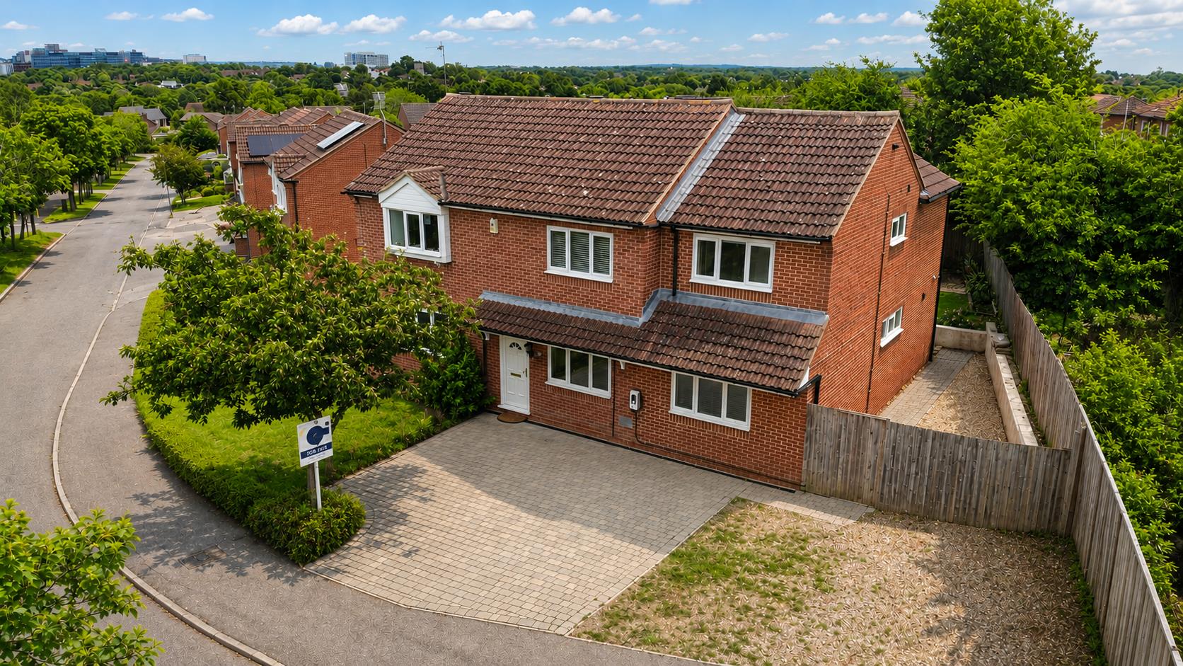 Attingham Hill, Great Holm, Milton Keynes, MK8