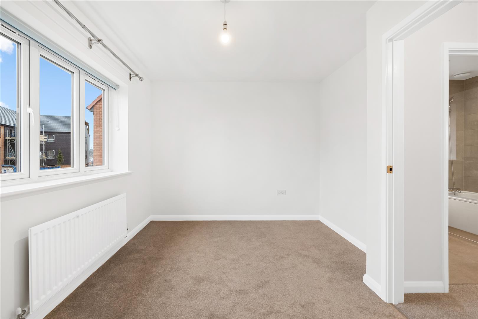 Davidson Road, Dartford, DA2 - Image 8