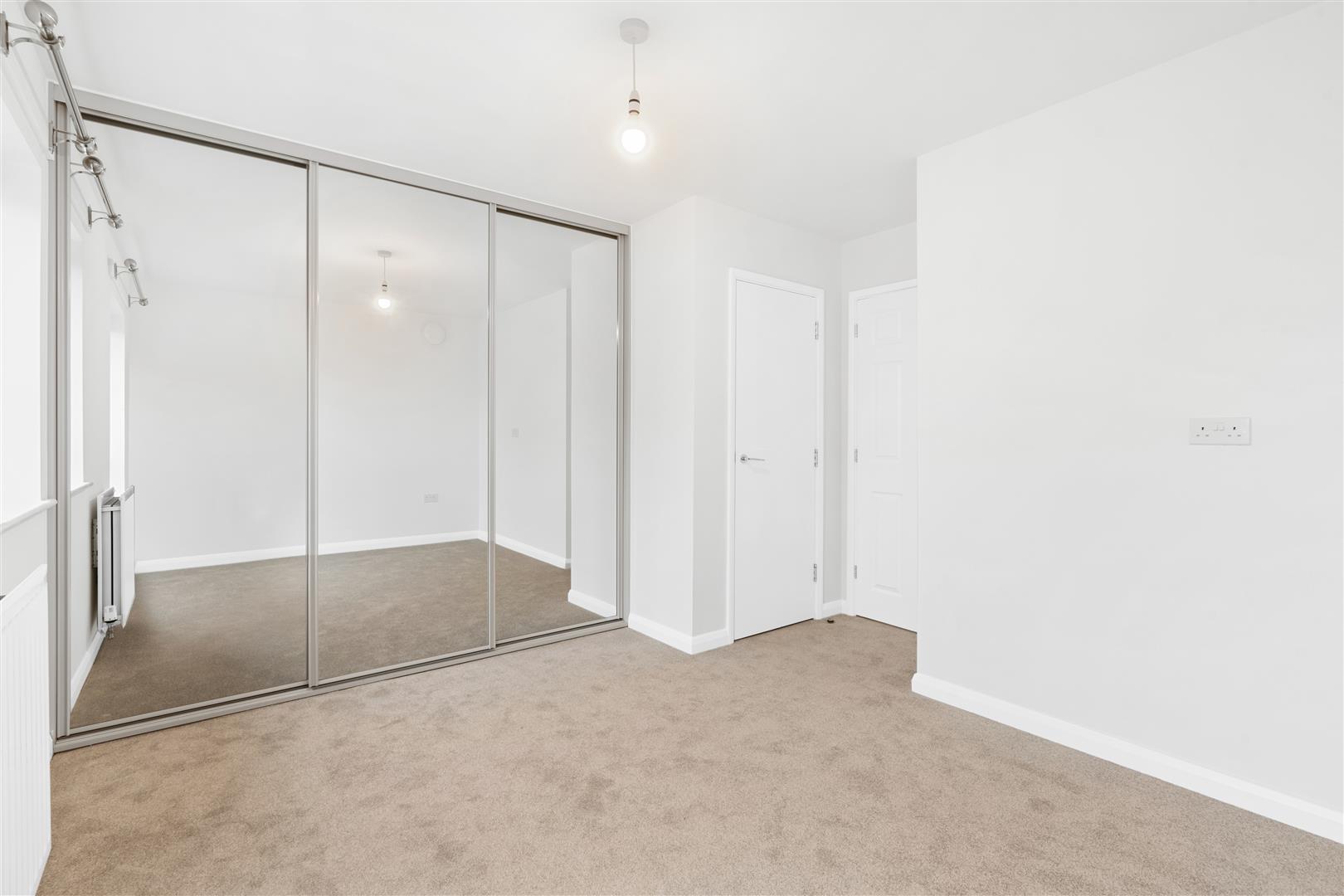 Davidson Road, Dartford, DA2 - Image 9