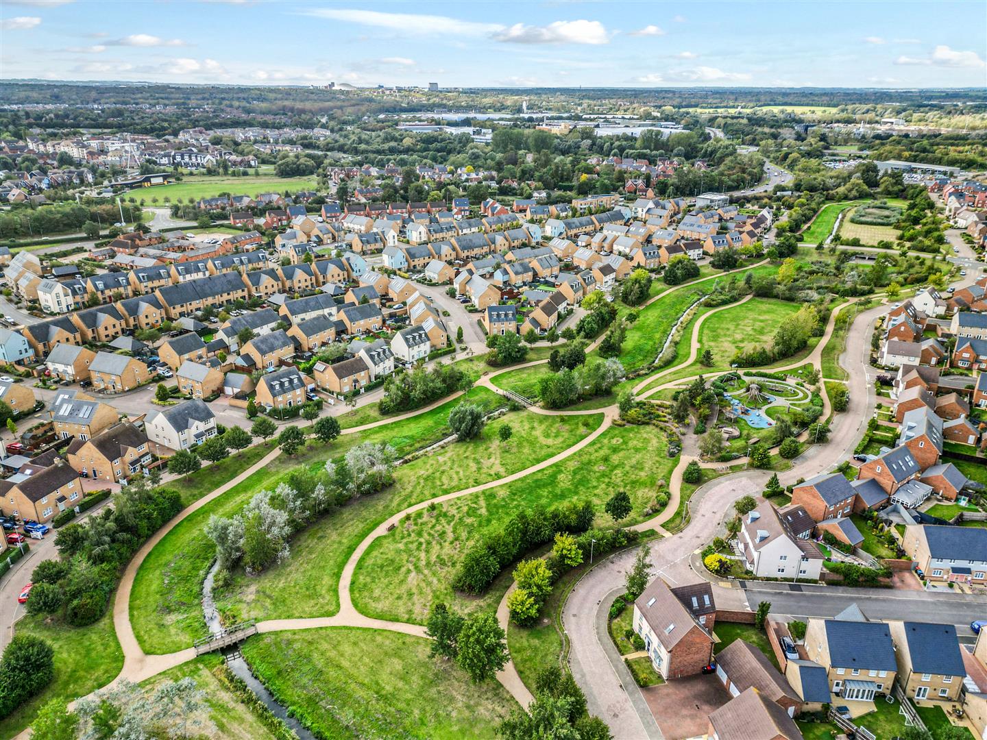 Fen Street, Brooklands, Milton Keynes, MK10 - Image 10