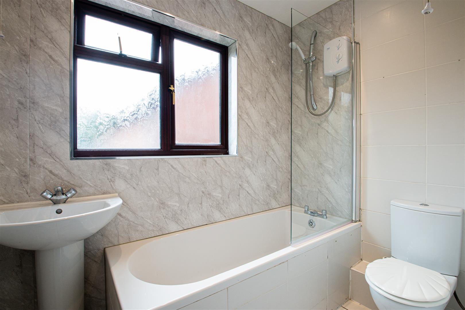 Bercham, Two Mile Ash, Milton Keynes, MK8 - Image 8