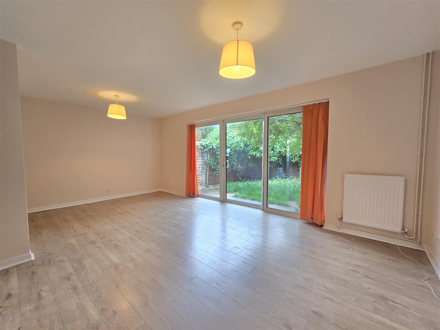 South Ninth Street, Milton Keynes, MK9 - Image 2
