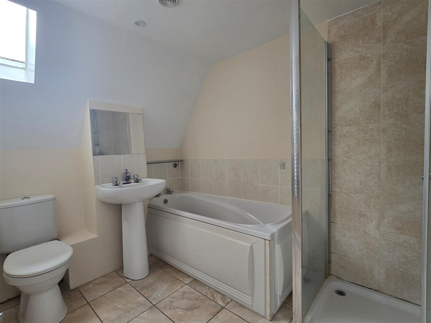 South Ninth Street, Milton Keynes, MK9 - Image 7