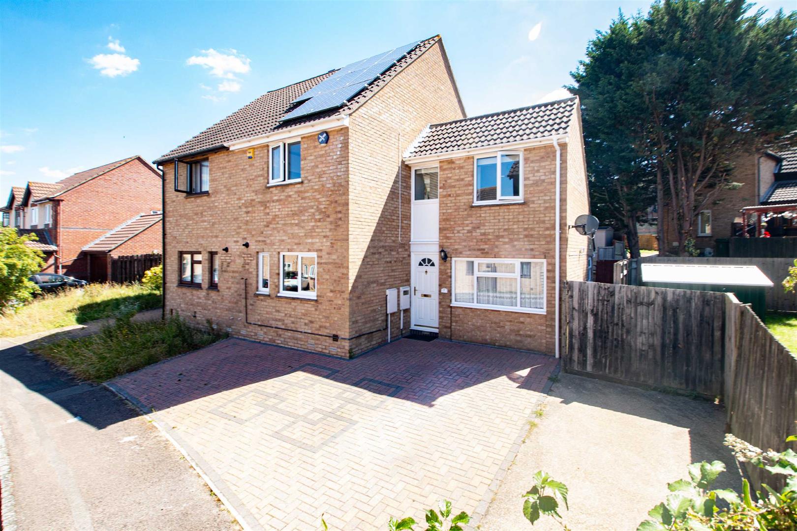 Lowndes Grove, Shenley Church End, Milton Keynes, MK5