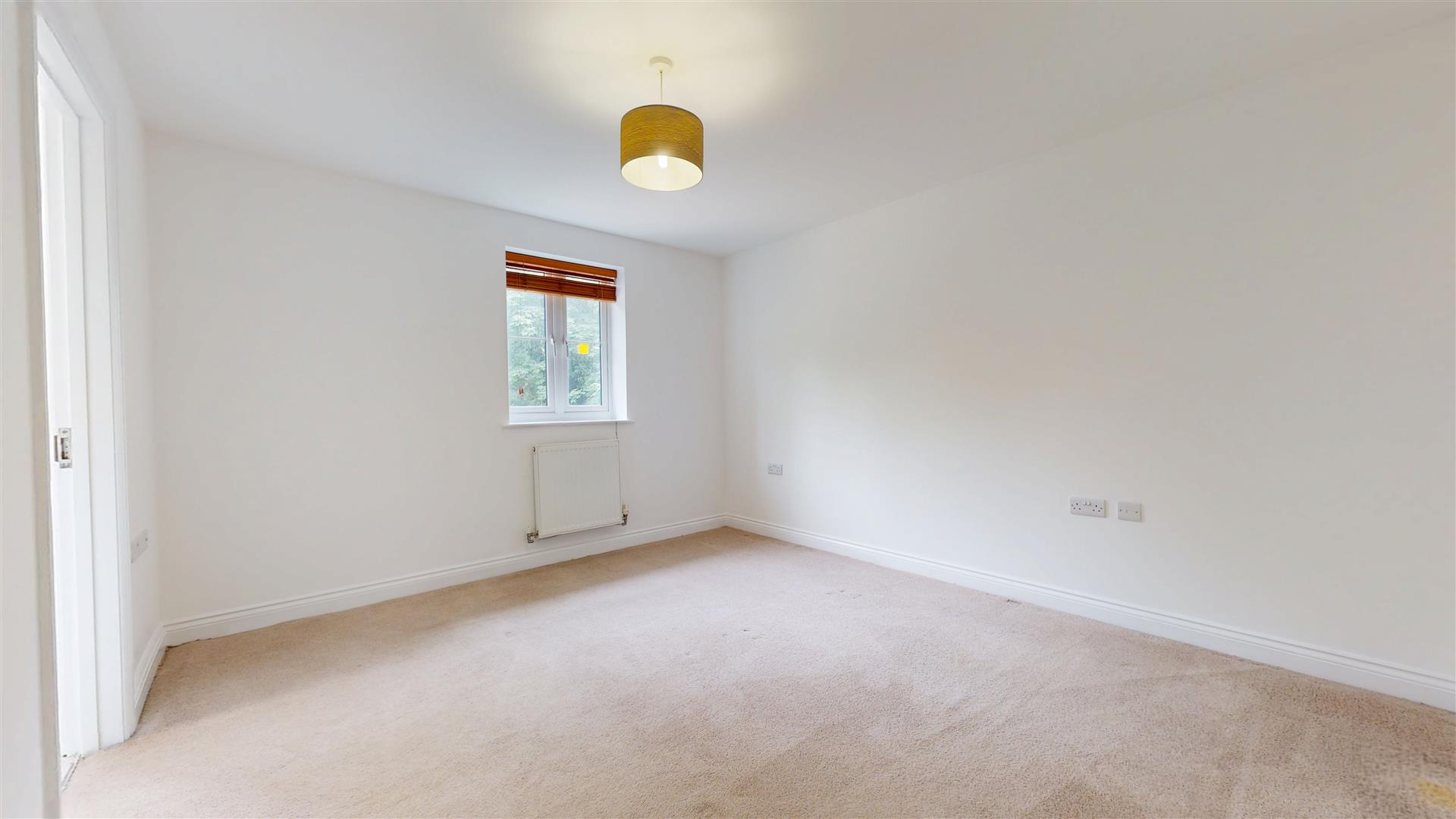 Green Farm Road, Newport Pagnell, MK16 - Image 8