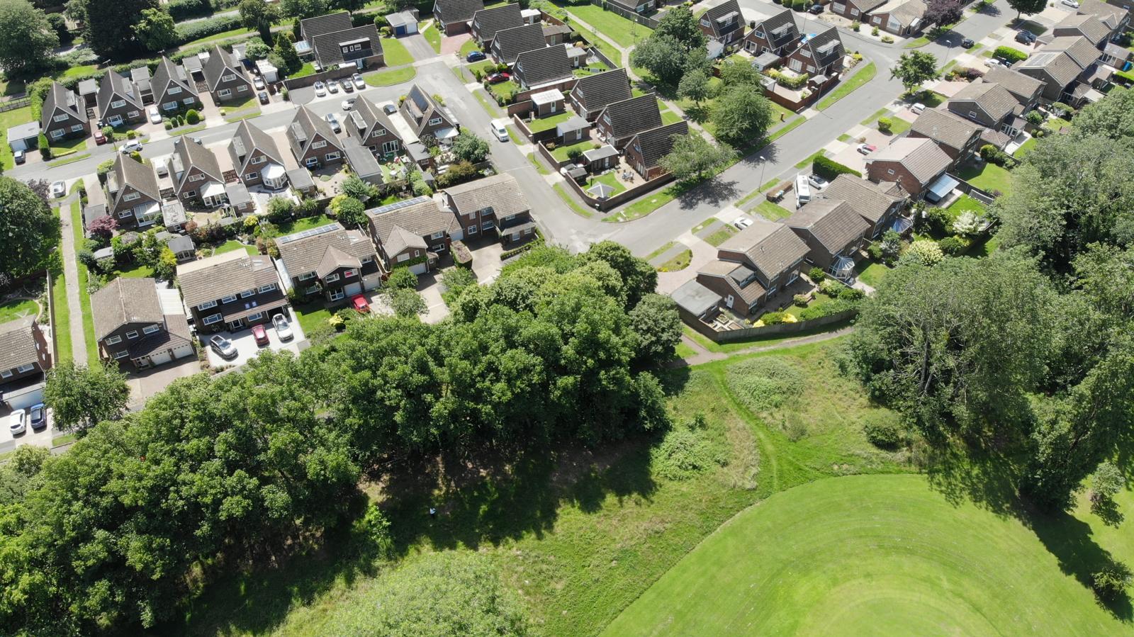 Windmill Hill Drive, Bletchley, Milton Keynes, MK3 - Image 2