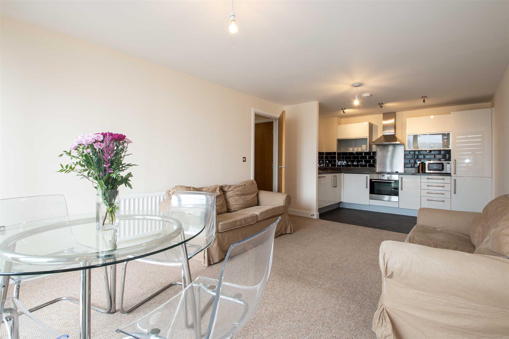 Pearl House, The Vizion, Milton Keynes, MK9 - Image 2