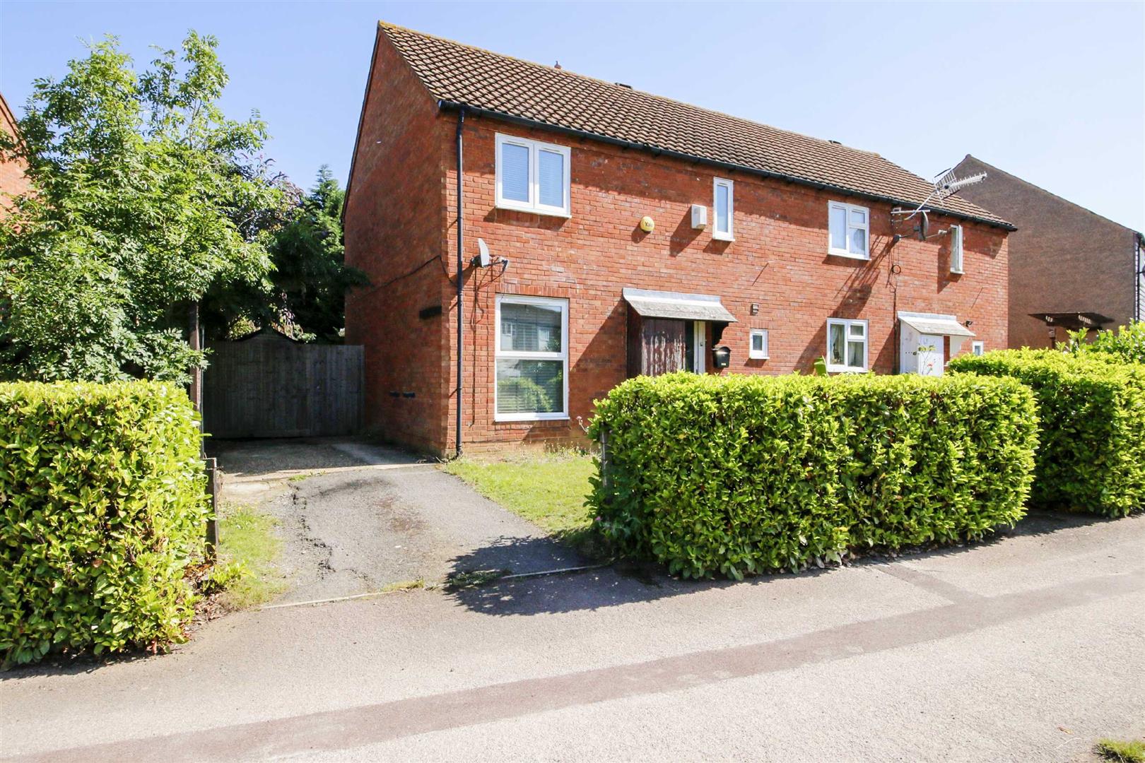 Rawlins Road, Bradwell, Milton Keynes, MK13