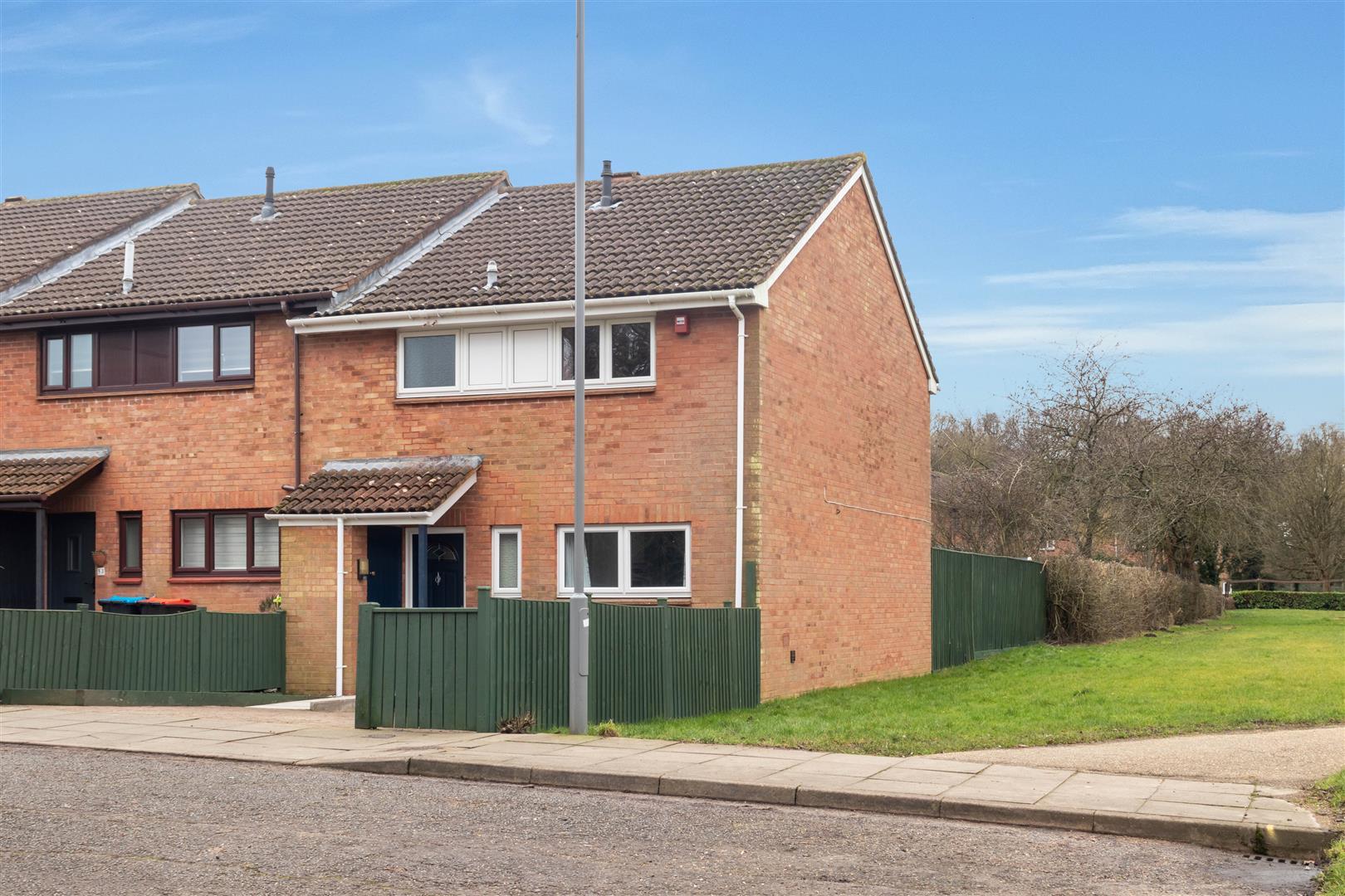 Parkside, Furzton, Milton Keynes, MK4