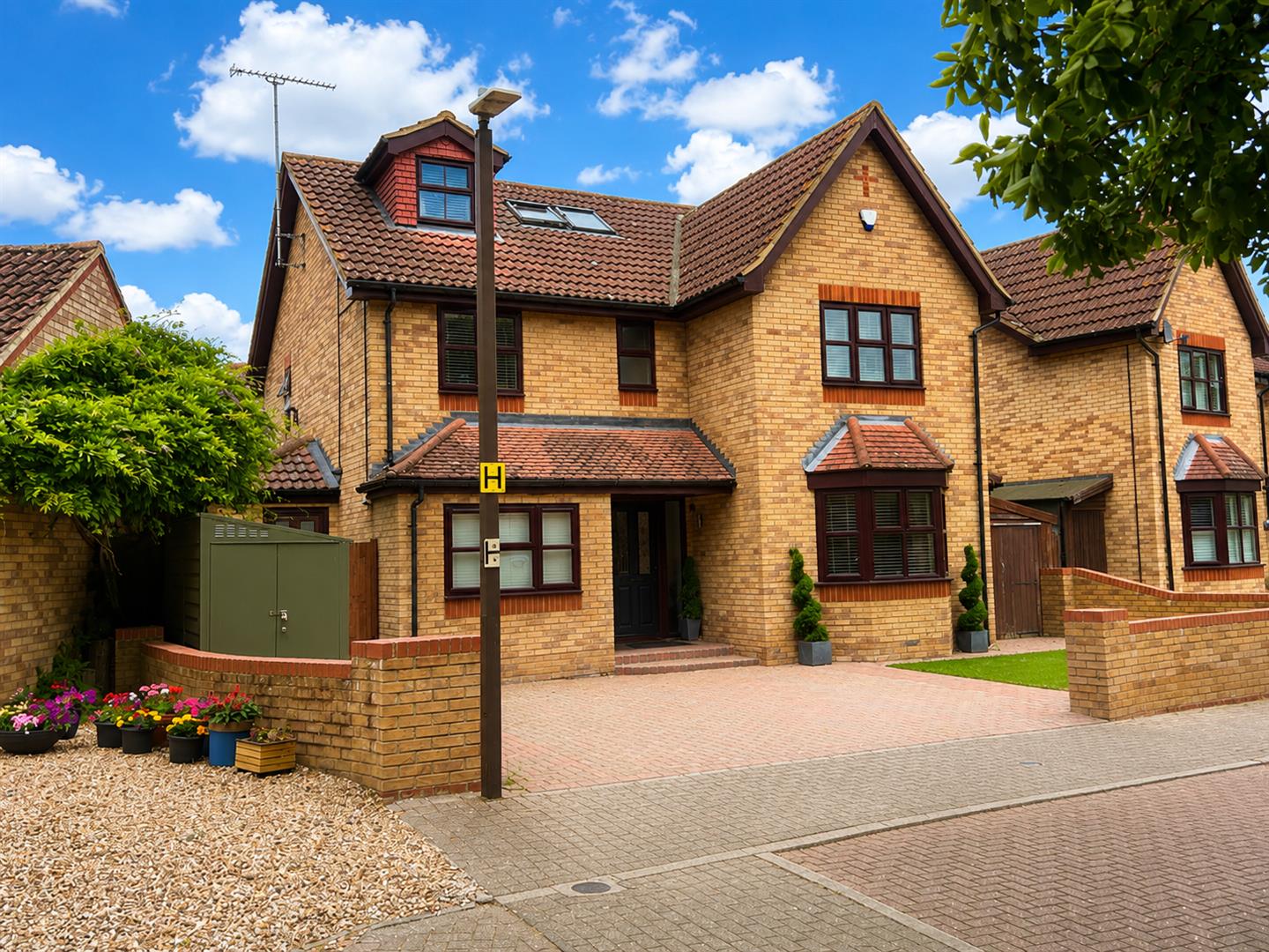 Hartland Avenue, Tattenhoe, MK4