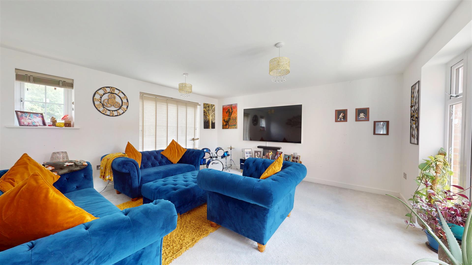St. Vincent Avenue, Newton Leys, Bletchley, Milton Keynes, MK3 - Image 6