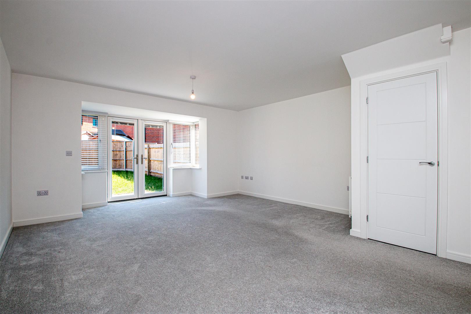 Hallikar Drive, Whitehouse, Milton Keynes, MK8 - Image 5