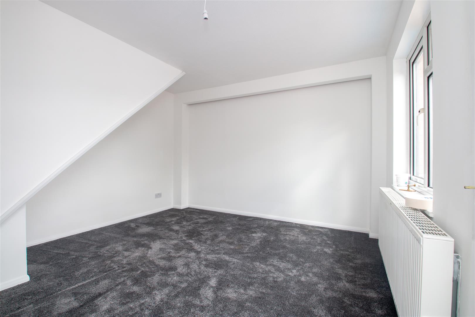 Pomander Crescent, Walnut Tree, Milton Keynes, MK7 - Image 6
