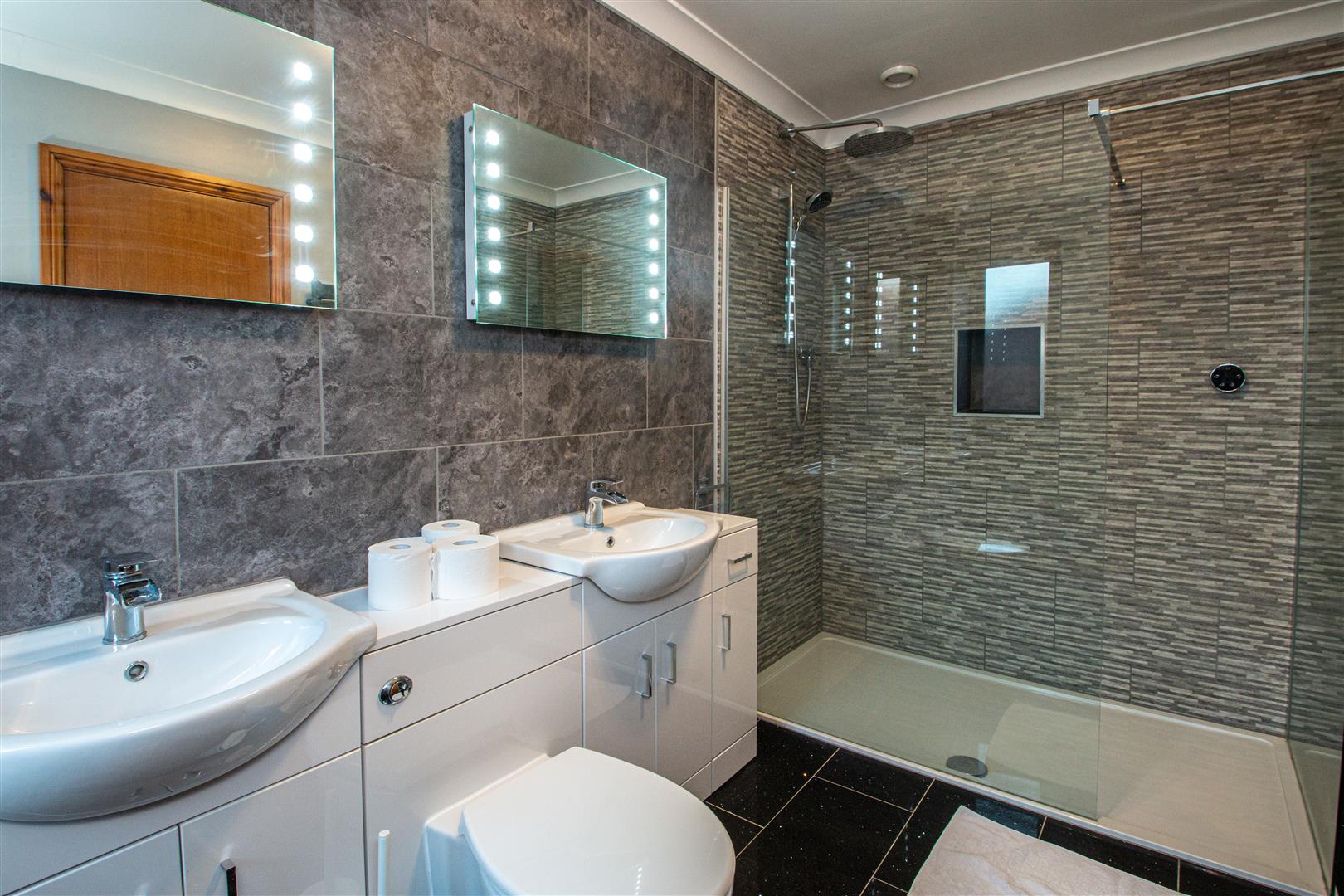 2 Krypton Close, Shenley Lodge, MK5 - Image 8