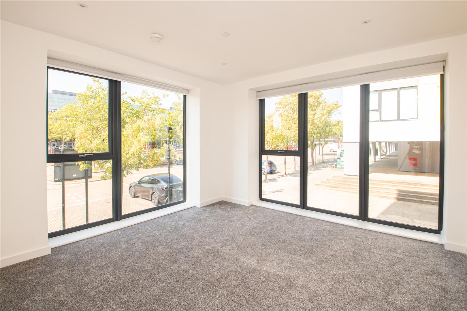 Silbury Boulevard, Milton Keynes, MK9 - Image 2