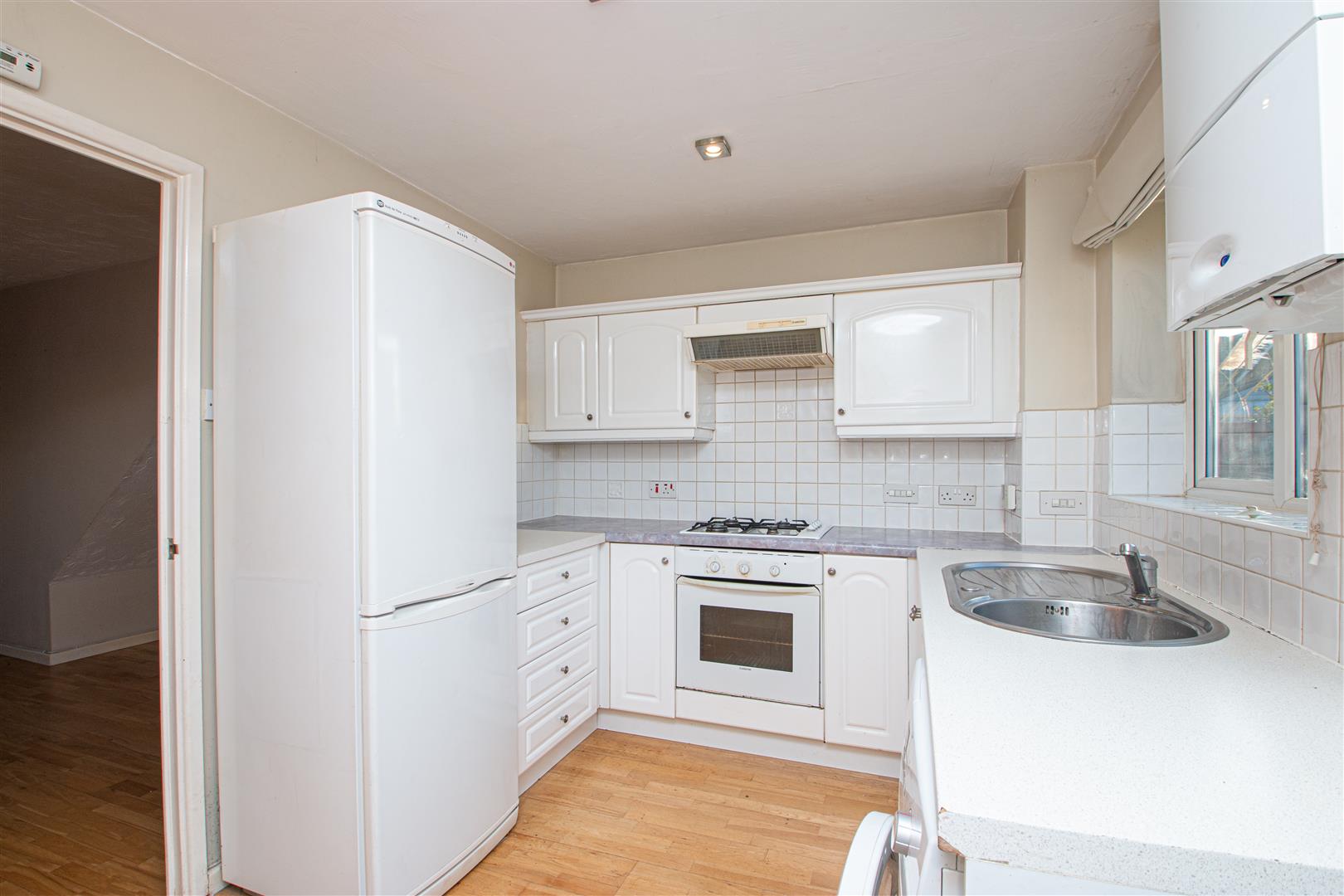 Sorrell Drive, Newport Pagnell, Milton Keynes, MK16 - Image 2
