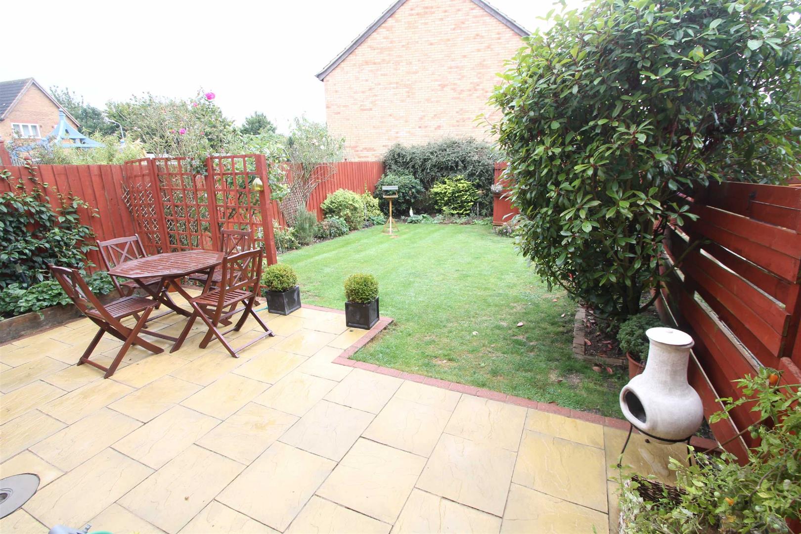 Sorrell Drive, Newport Pagnell, Milton Keynes, MK16 - Image 5