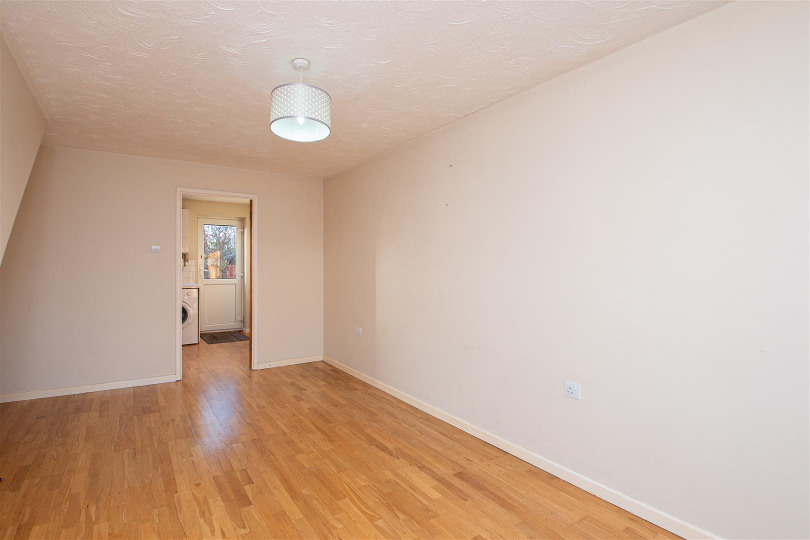 Sorrell Drive, Newport Pagnell, Milton Keynes, MK16 - Image 7