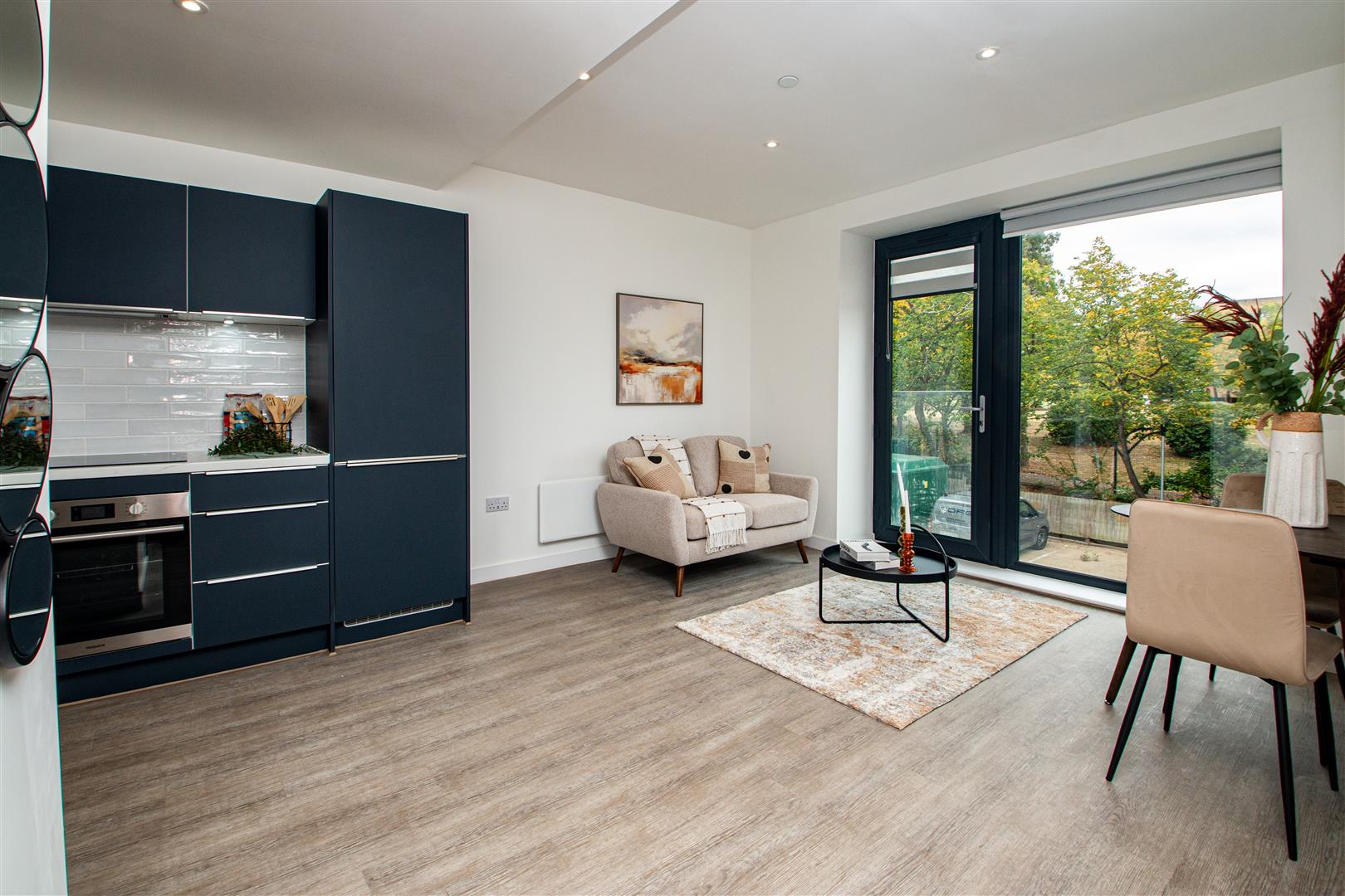 Silbury Boulevard, Milton Keynes, MK9 - Image 7