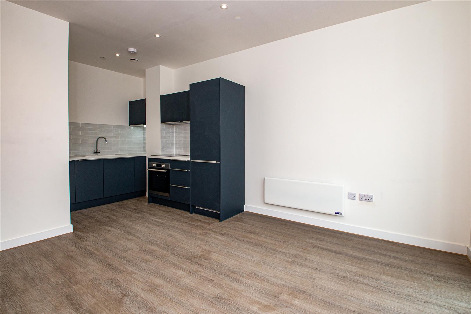 Silbury Boulevard, Milton Keynes, MK9 - Image 7
