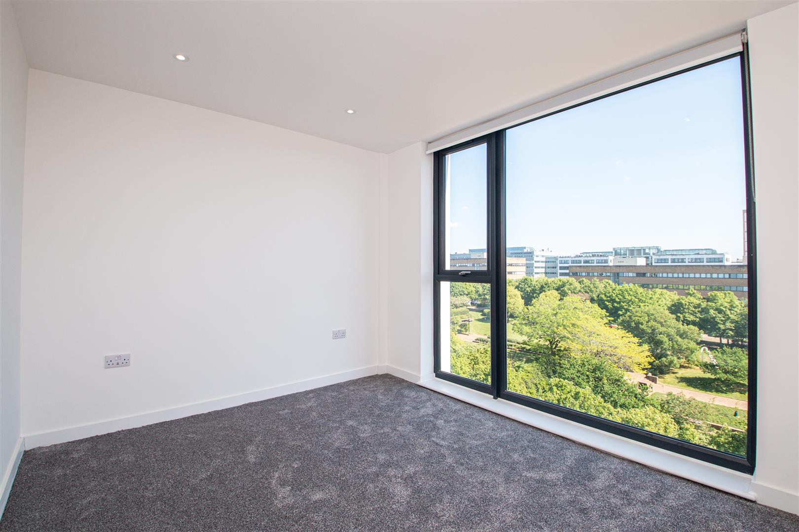 Silbury Boulevard, Milton Keynes, MK9 - Image 10