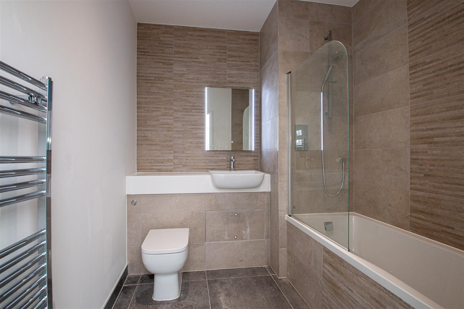 Silbury Boulevard, Milton Keynes, MK9 - Image 5