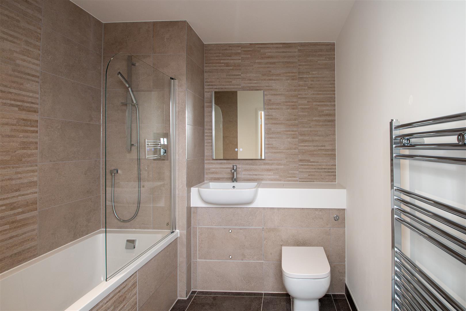Silbury Boulevard, Milton Keynes, MK9 - Image 2
