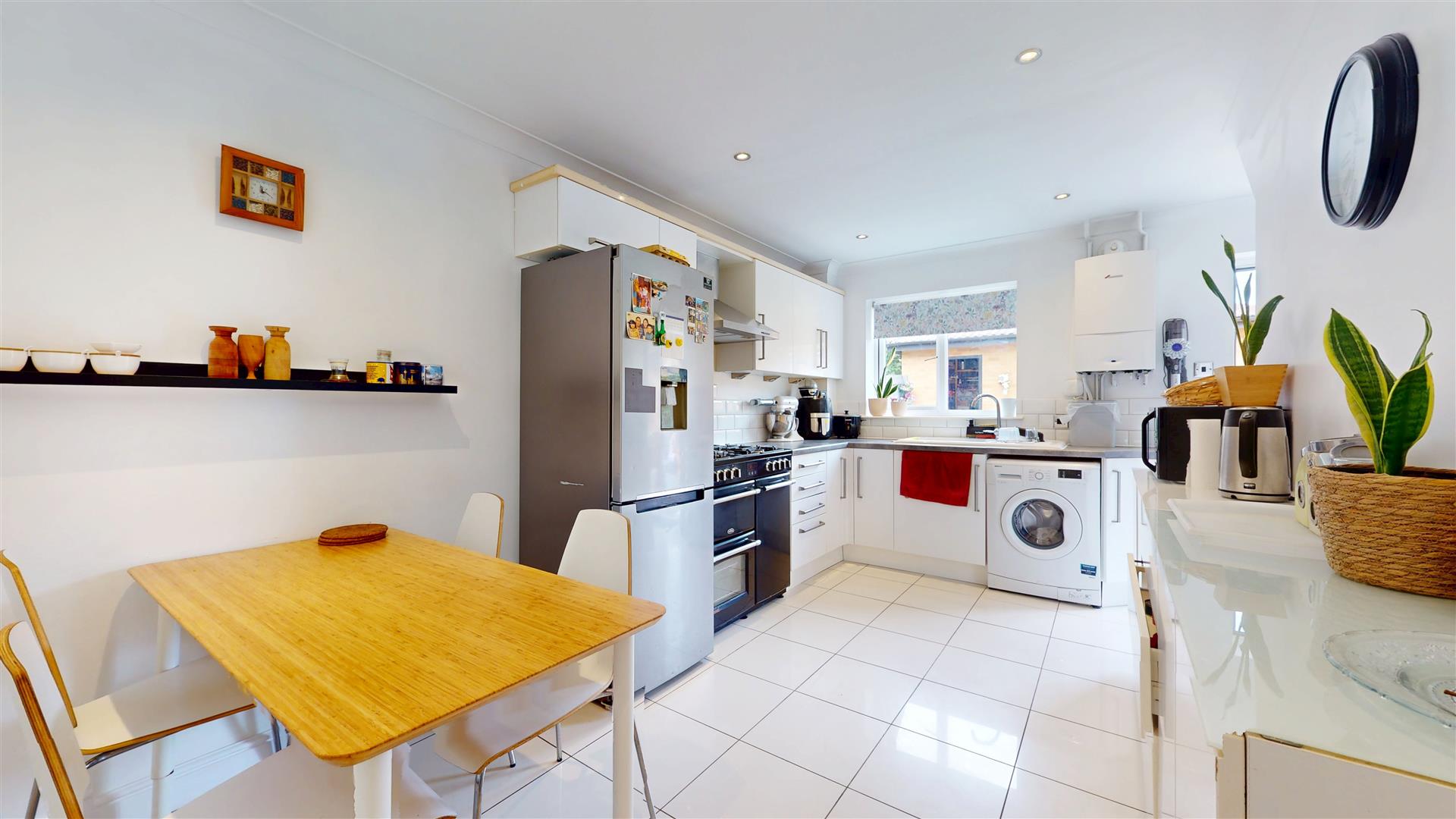 Groombridge, Kents Hill, Milton Keynes, MK7 - Image 6
