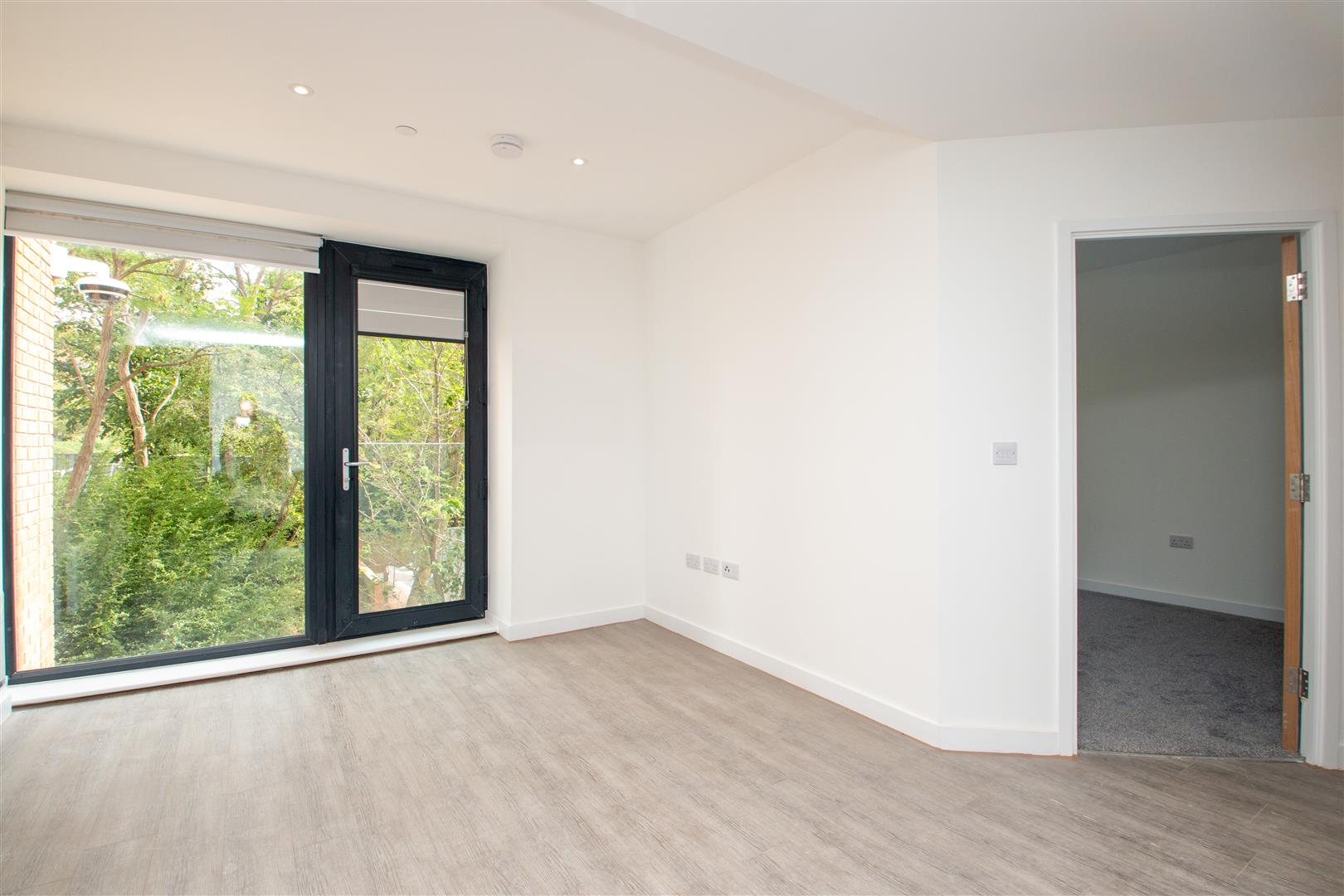 Silbury Boulevard, Milton Keynes, MK9 - Image 7