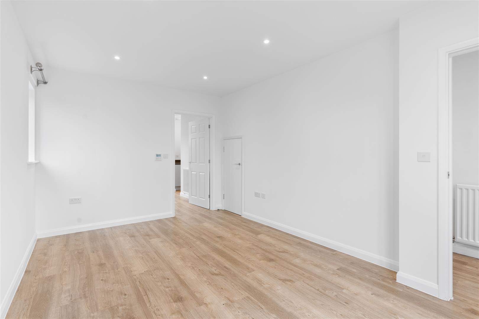 Davidson Road, Dartford, DA2 - Image 7