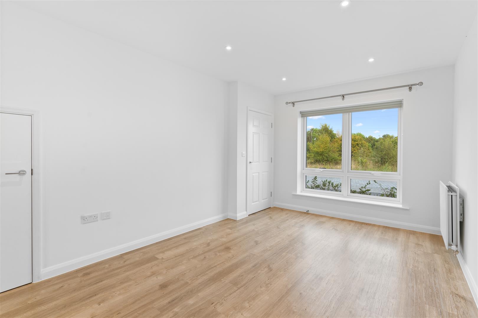 Davidson Road, Dartford, DA2 - Image 9