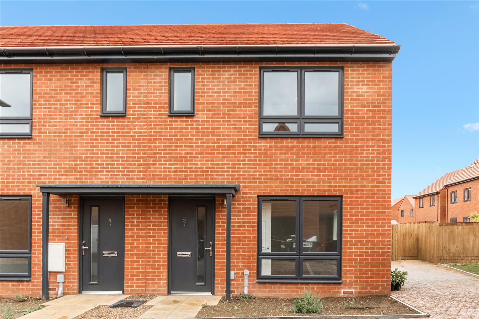 Stone Lodge Road, Dartford, DA2 - Image 2