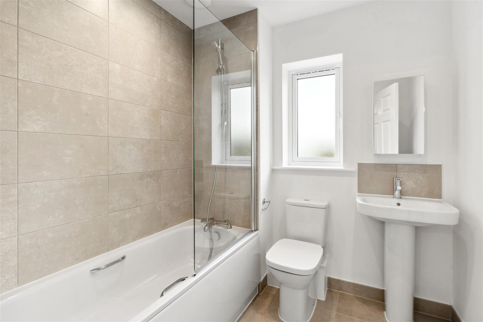 Talbot Road, Dartford, DA2 - Image 3
