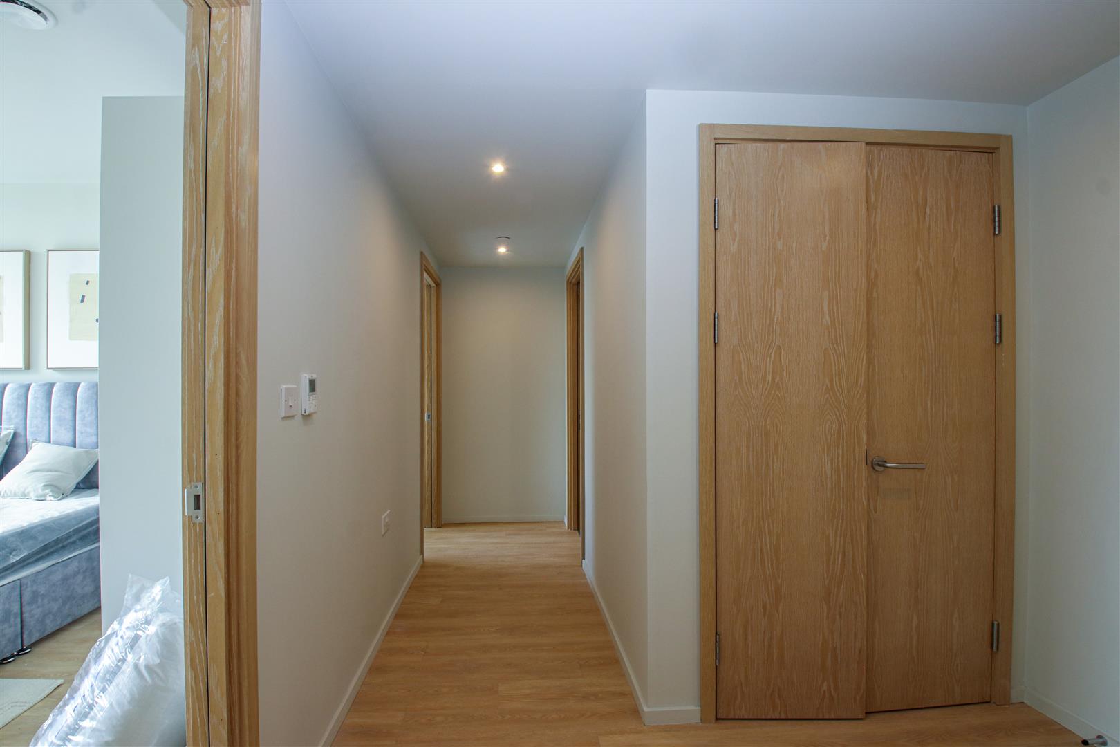 785 Bath Road, Hounslow, TW5 - Image 8