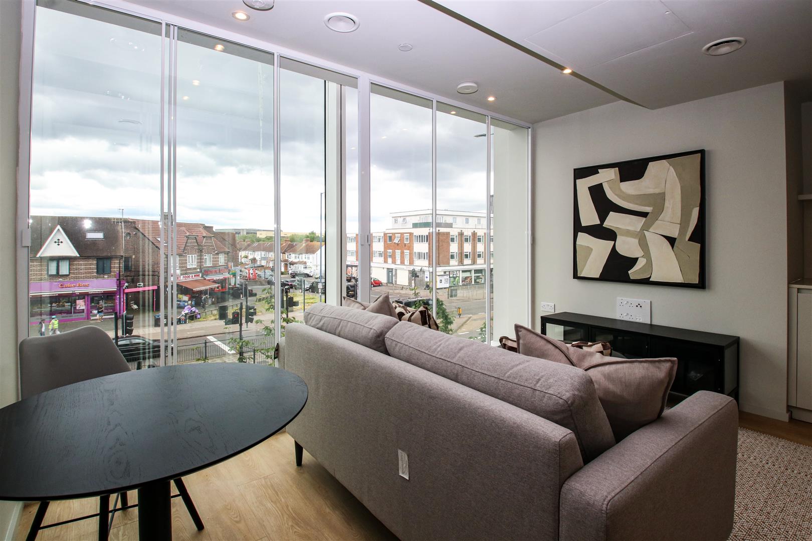 785 Bath Road, Hounslow, TW5 - Image 6