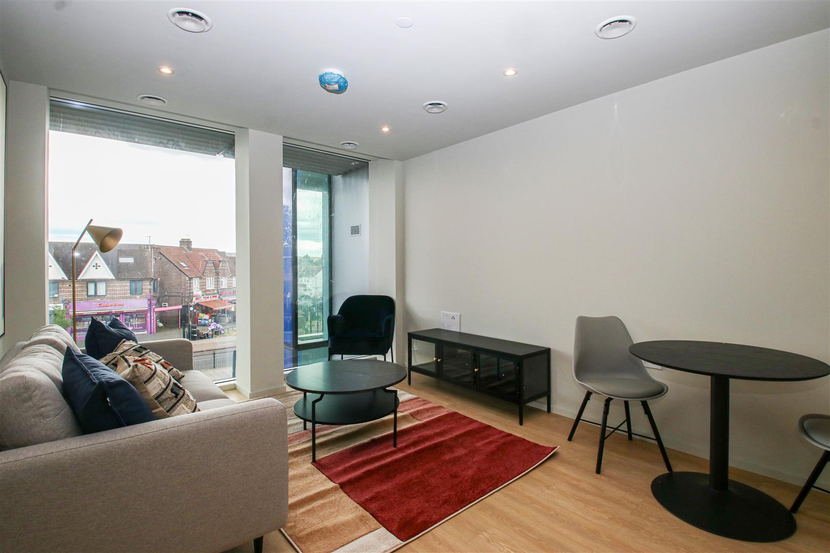 785 Bath Road, Hounslow, TW5 - Image 6