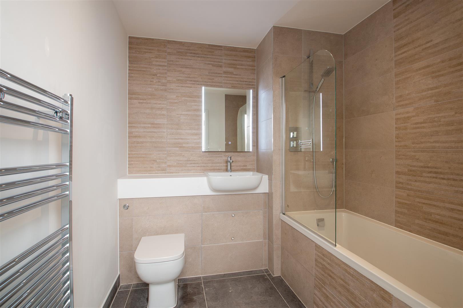 Silbury Boulevard, Milton Keynes, MK9 - Image 2