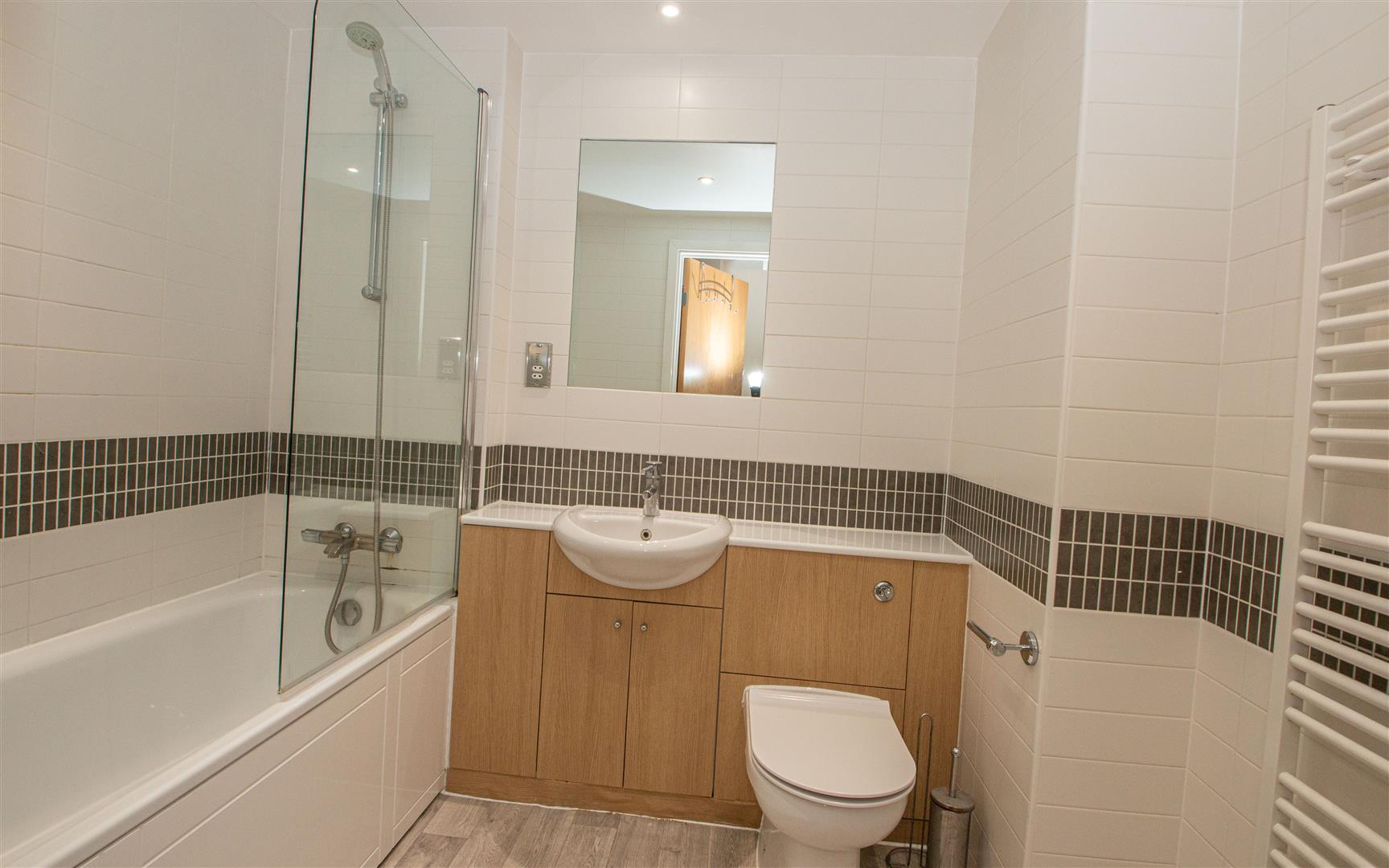6 Merrivale Mews, Central Milton Keynes, MK9 - Image 3