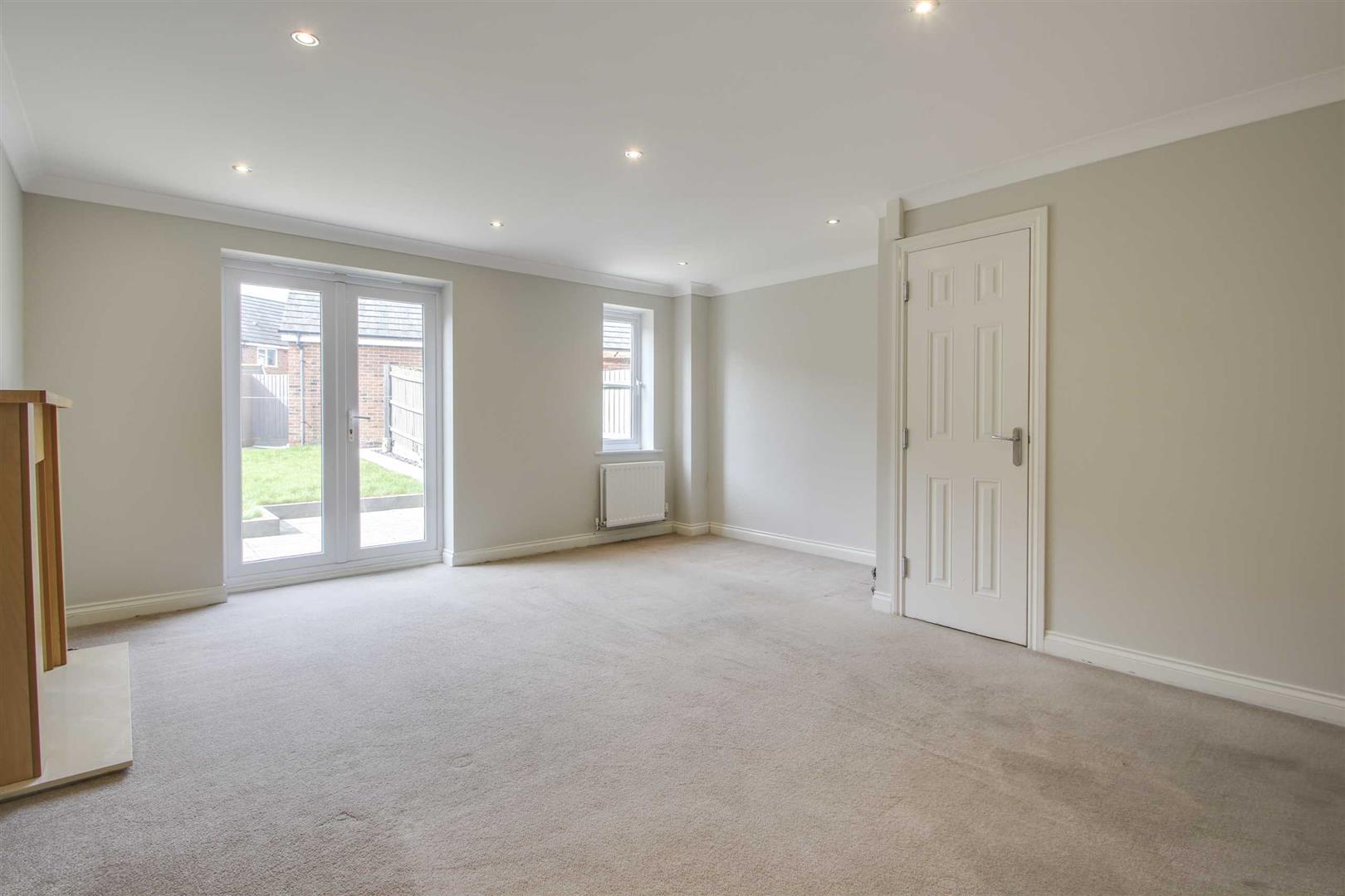 Randall Drive, Oxley Park, Milton Keynes, MK4 - Image 9