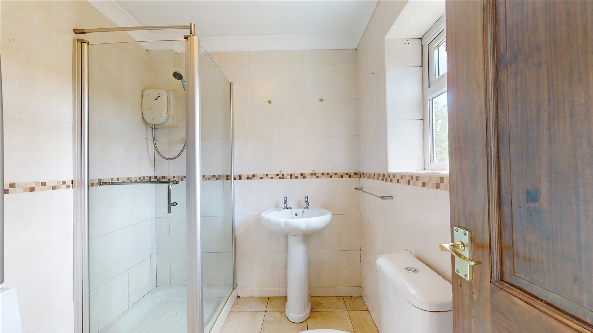 Middlesex Drive, Bletchley, Milton Keynes, MK3 - Image 9