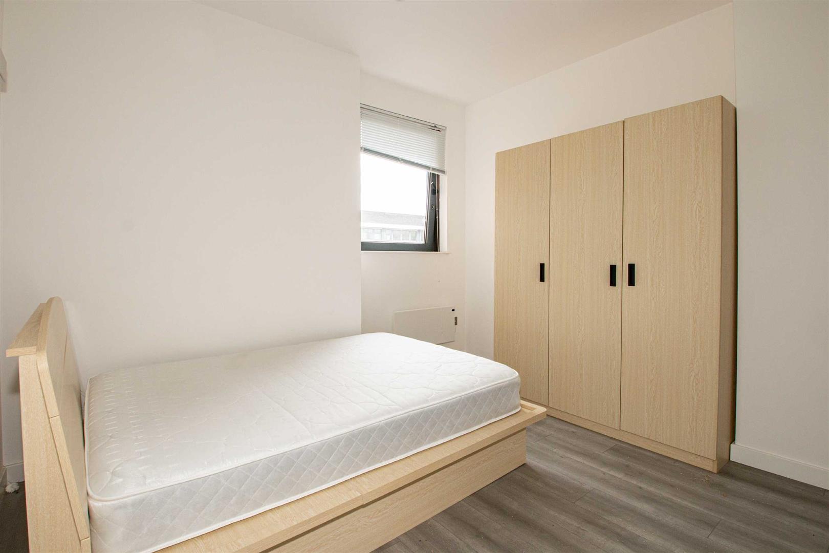 Capital Drive, Linford Wood, Milton Keynes, MK14 - Image 7