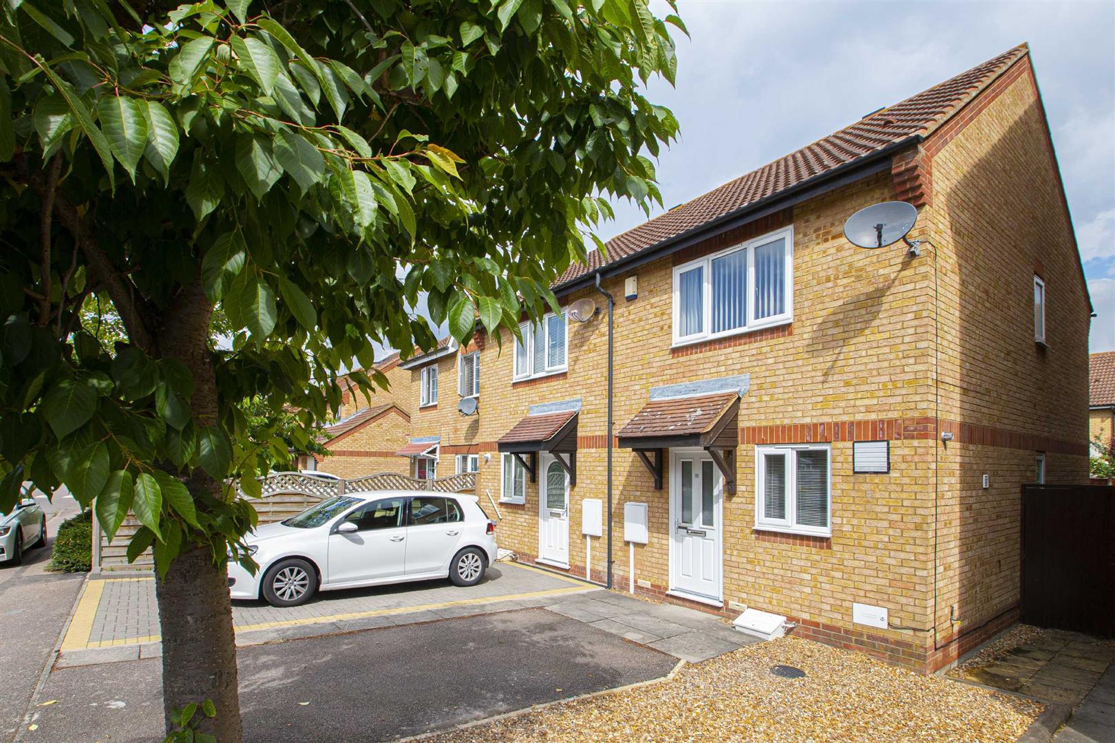 Chetwode Aveune, Monkston, Milton Keynes, MK10 - Image 1