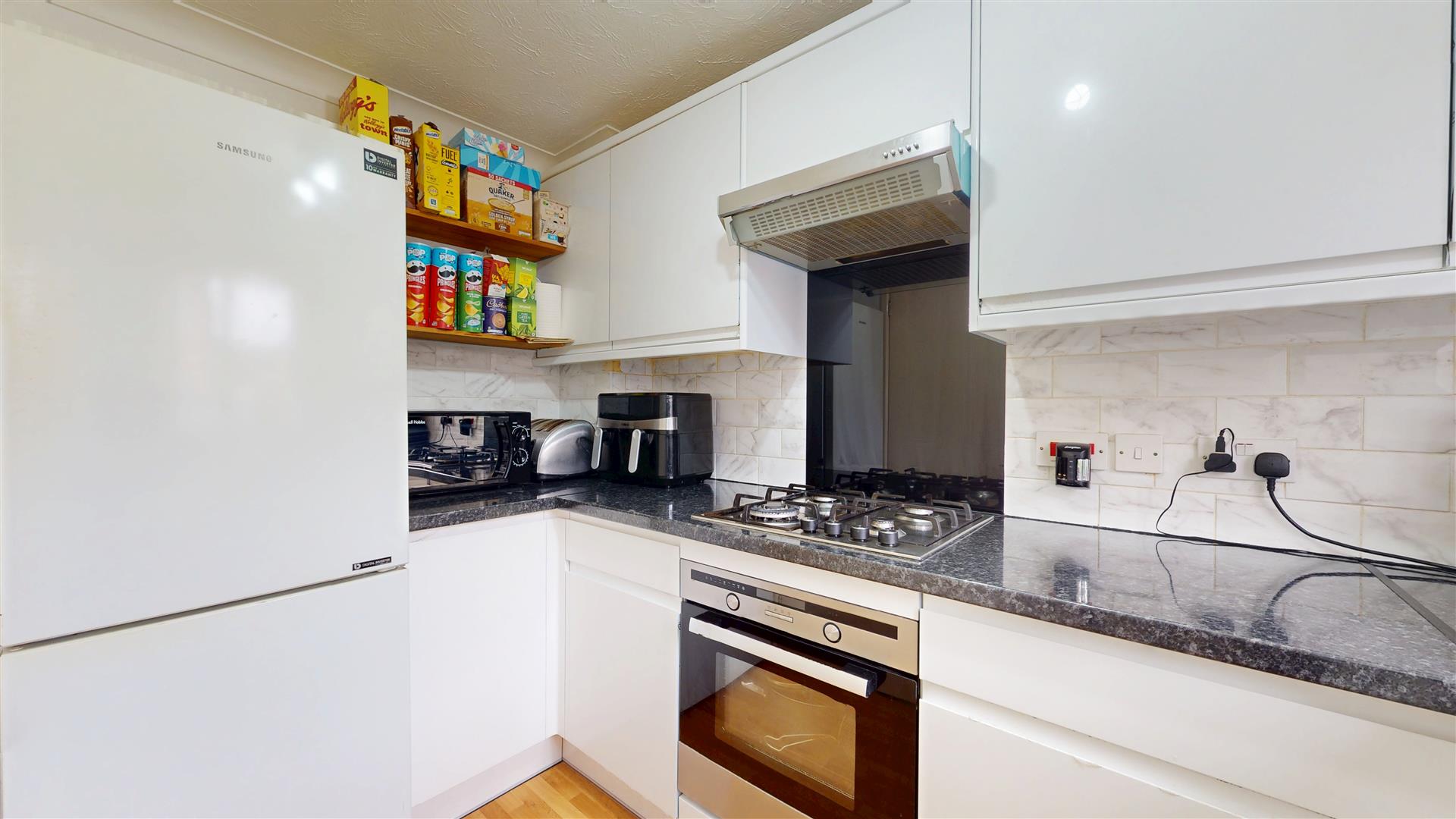 Ampleforth, Monkston, Milton Keynes, MK10 - Image 7