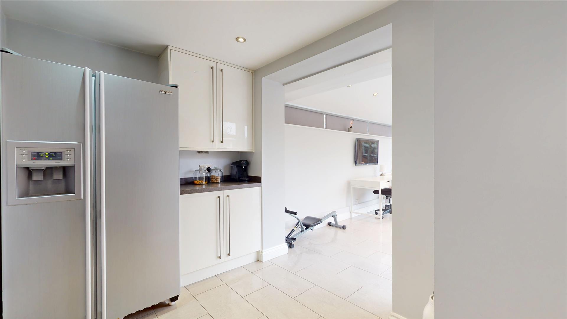 Leary Crescent, Newport Pagnell, MK16 - Image 8