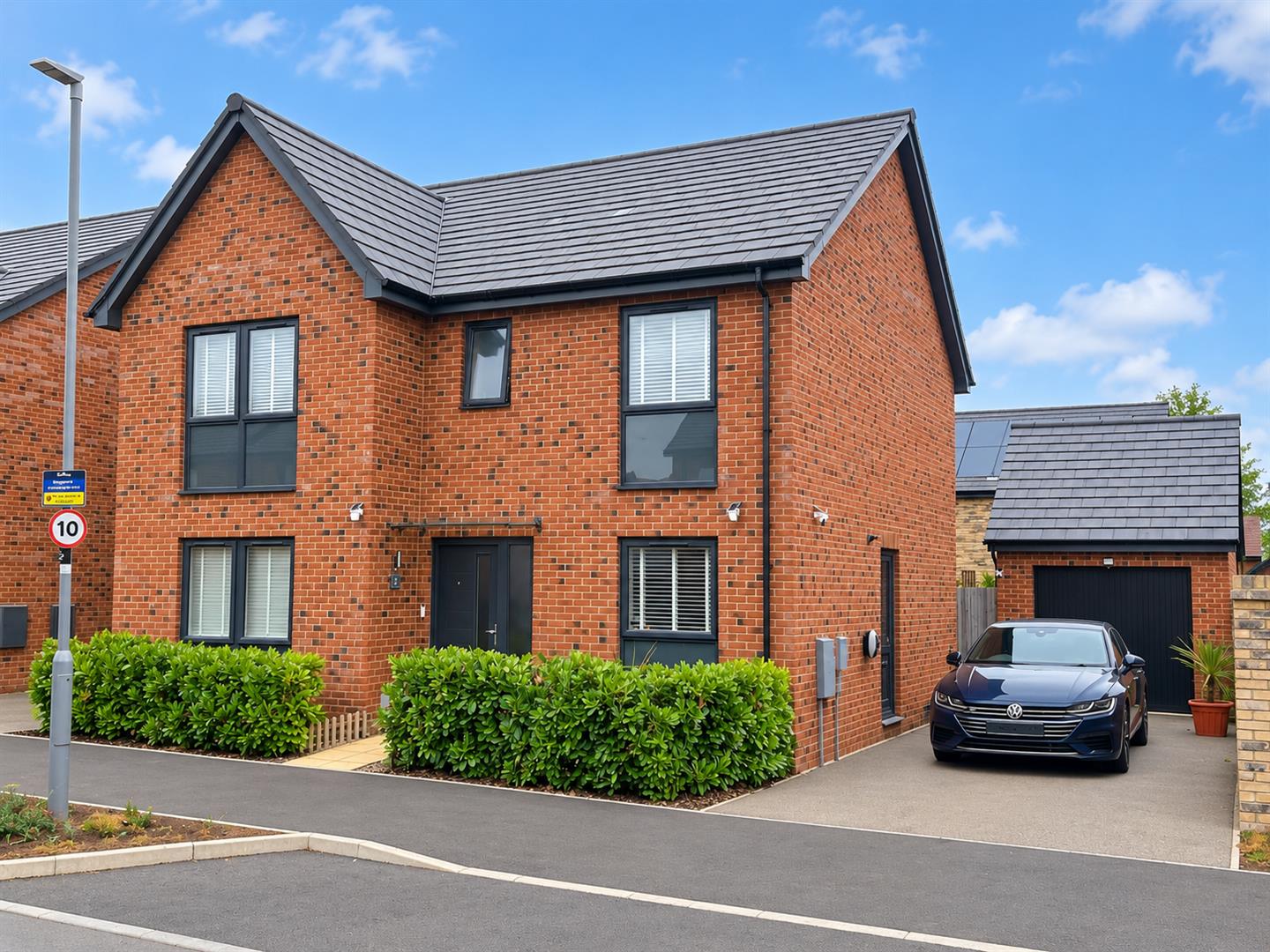 Clun Forest Way, Whitehouse, Milton Keynes, MK8
