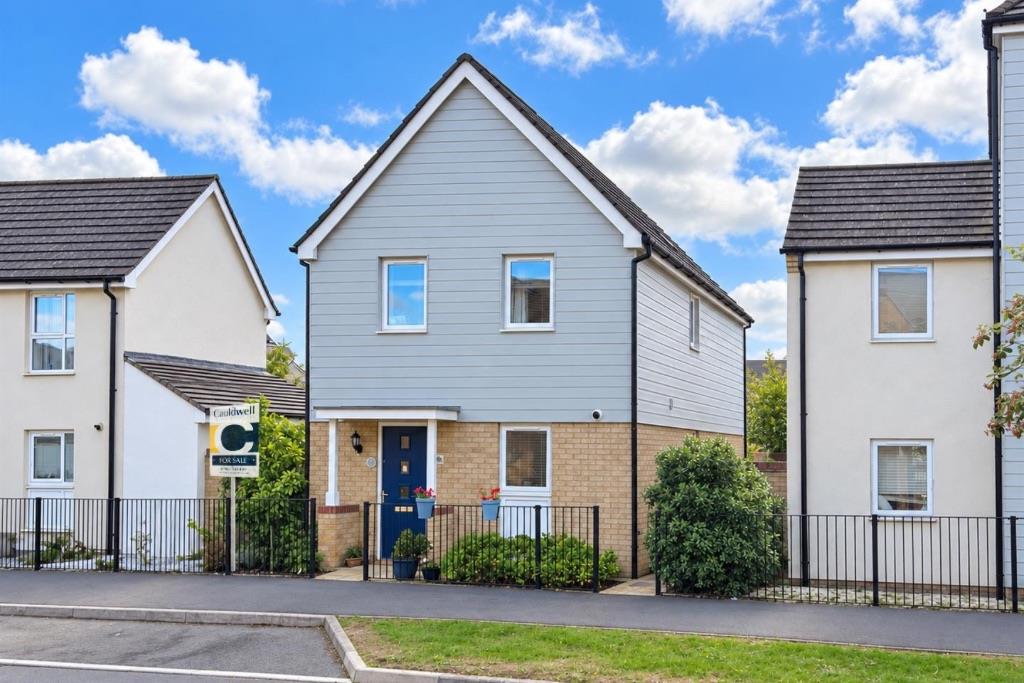 Heren Lane, Whitehouse, Milton Keynes, MK8