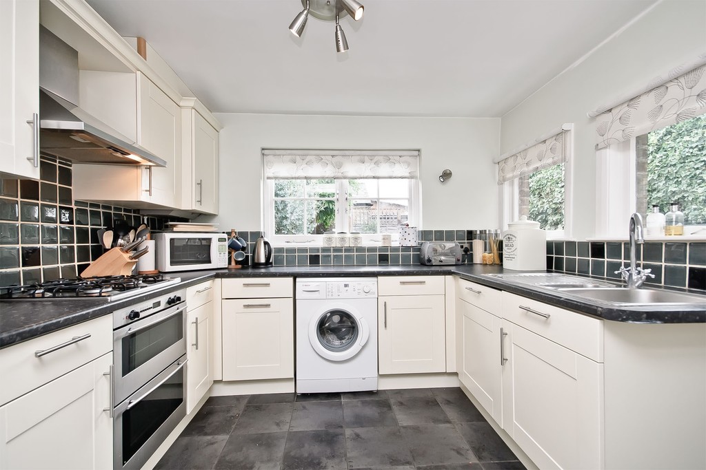 Estate Agents in London Residential Sales and Lettings Agency